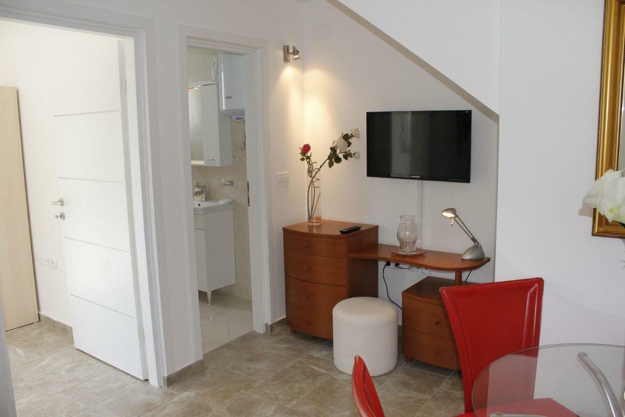 Pearl Of Novalja Apartment Exterior photo