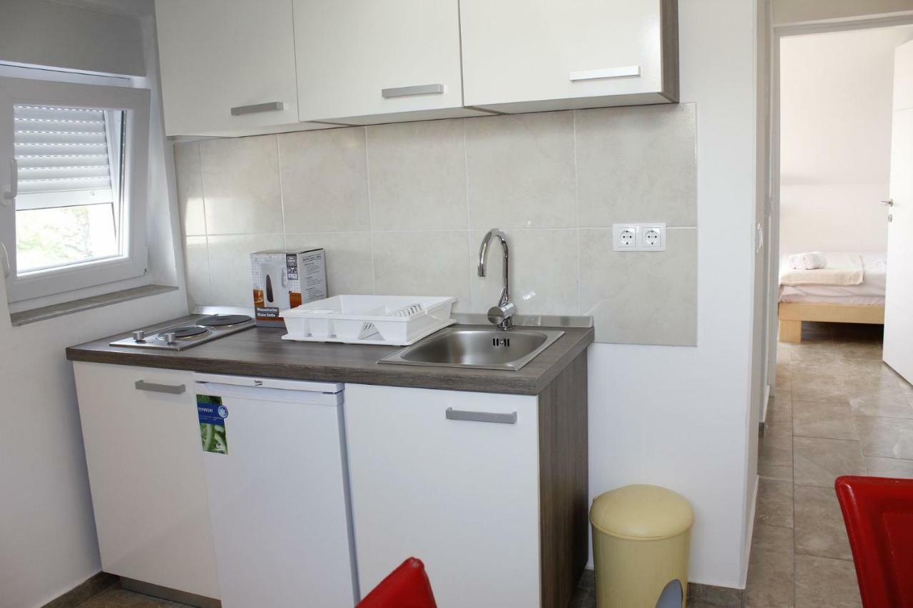 Pearl Of Novalja Apartment Exterior photo